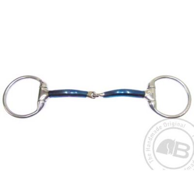 Snaffle lockup